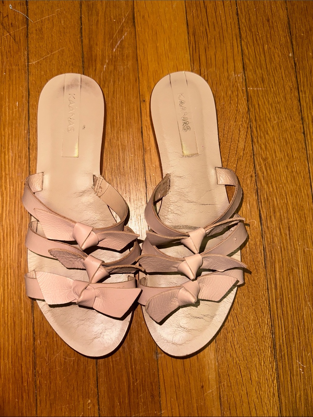Kaanas Blush Pink Knotted Leather Slide Sandals